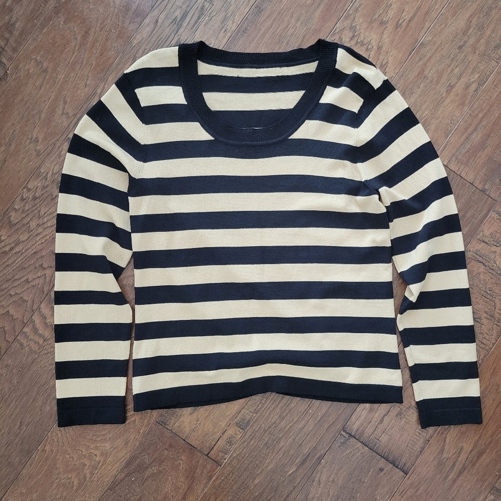 Kasper Mariner Stripe Black and Cream Light Sweater